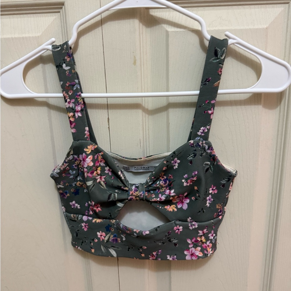 Flowery crop top